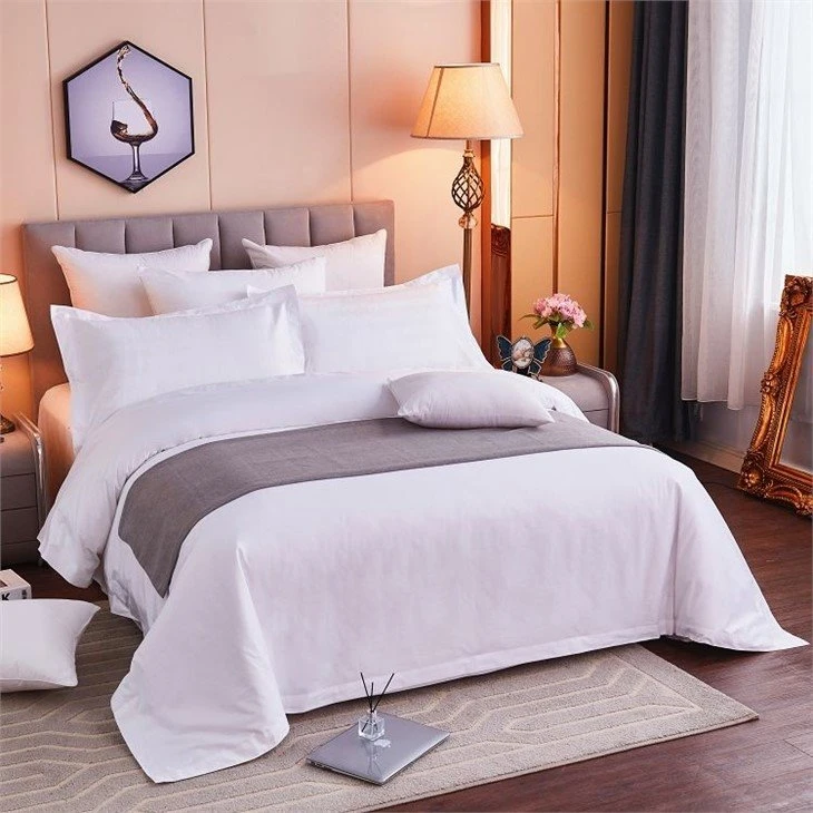 Hotel Embroidery Bedding Set